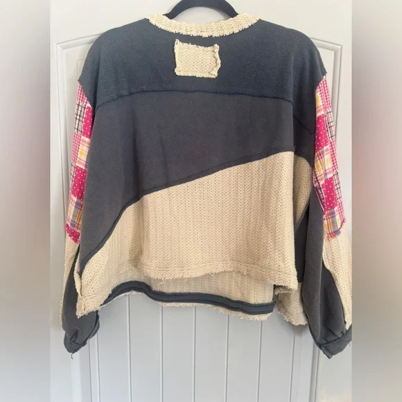 POL Patchwork Peace Sign Top NWOT Boho Cottagecore Festival Pullover - Picture 9 of 13